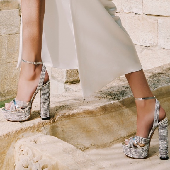 AQUAZZURA Sundance 140 crystal-embellished metallic platform sandals $1,895 37 - Picture 5 of 17